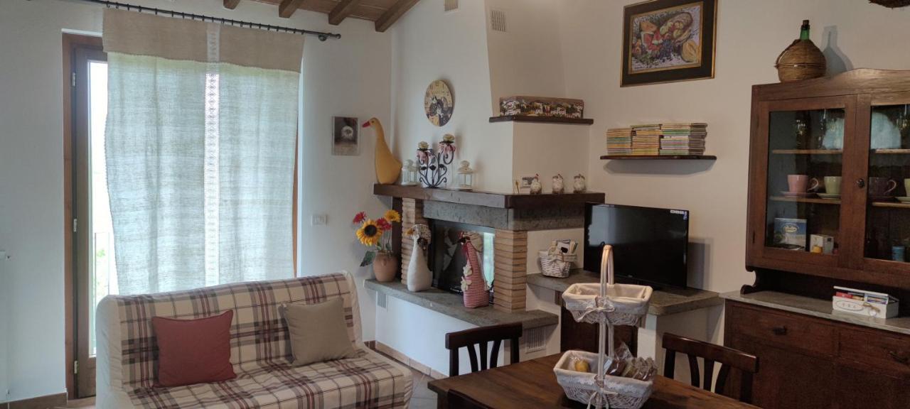 Agriturismo I Roseti Montepulciano Stazione المظهر الخارجي الصورة