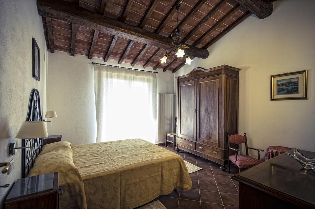 Agriturismo I Roseti Montepulciano Stazione الغرفة الصورة