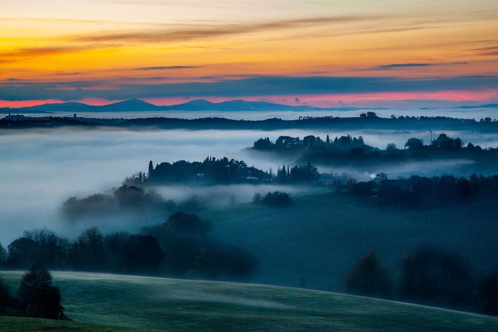 Agriturismo I Roseti Montepulciano Stazione المظهر الخارجي الصورة